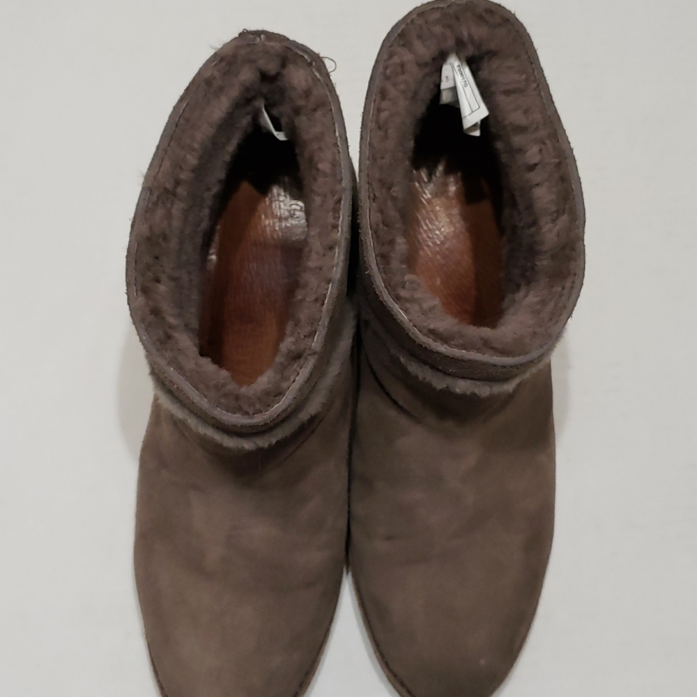 Ugg Kasen Booties - image 5